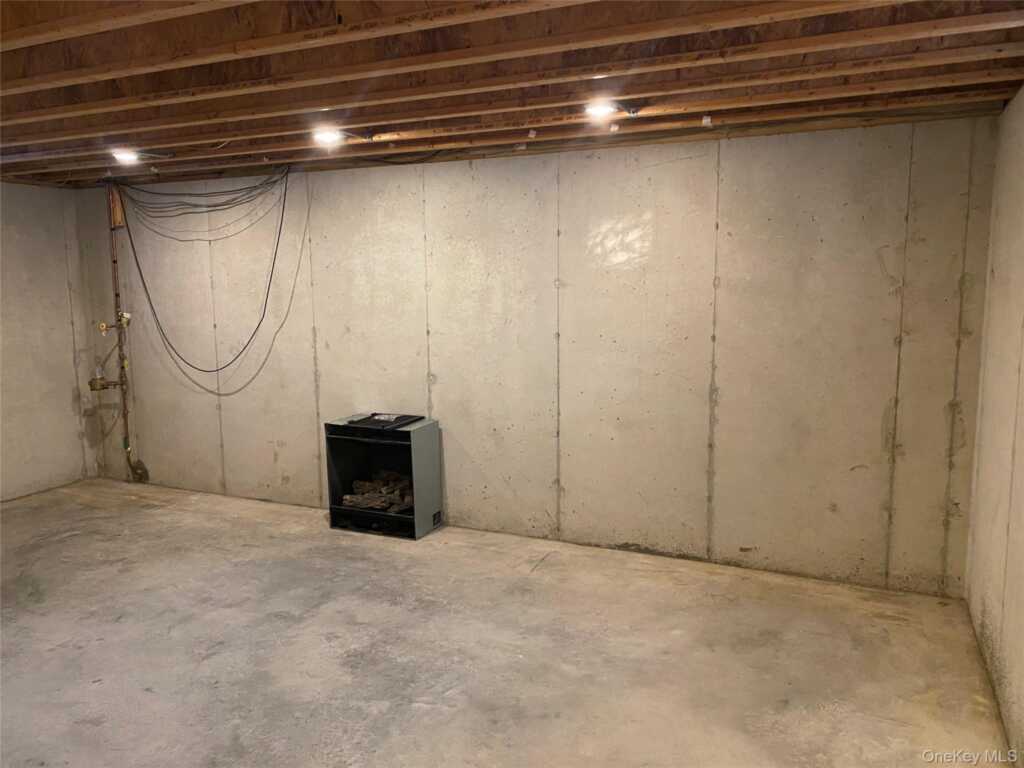 83 Garden Street, Kingston, NY 12401 - Photo 44 of 50