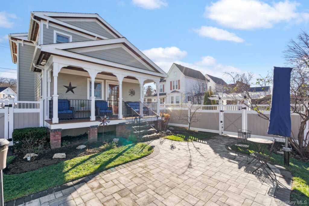 83 Garden Street, Kingston, NY 12401 - Photo 5 of 50