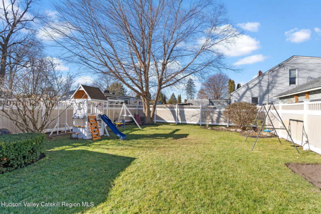 83 Garden Street, Kingston, NY 12401 - Photo 14 of 50