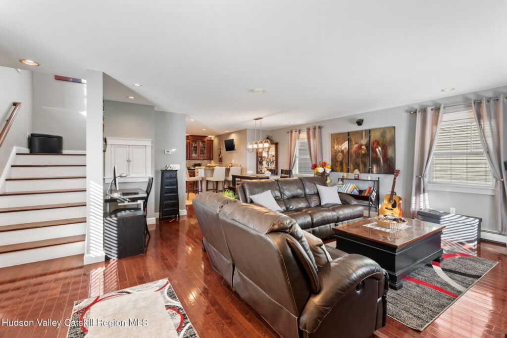 83 Garden Street, Kingston, NY 12401 - Photo 18 of 50