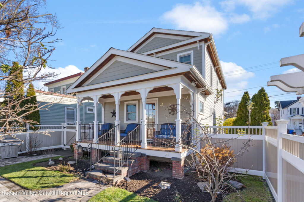 83 Garden Street, Kingston, NY 12401 - Photo 4 of 50