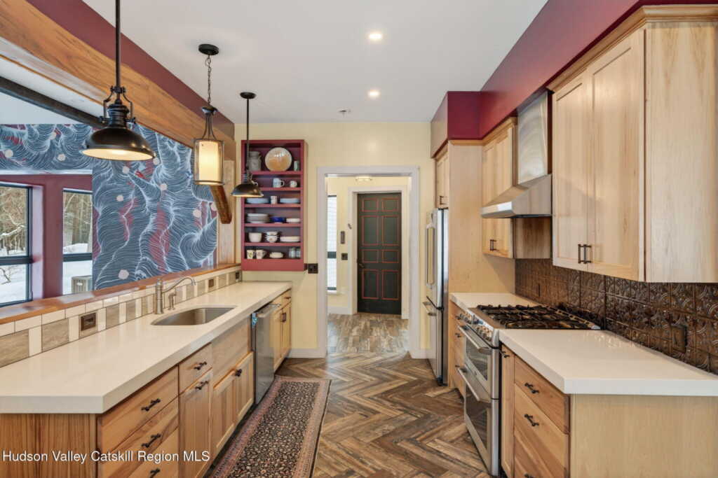 1045 Church Road, Saugerties, NY 12477 - Photo 13 of 50