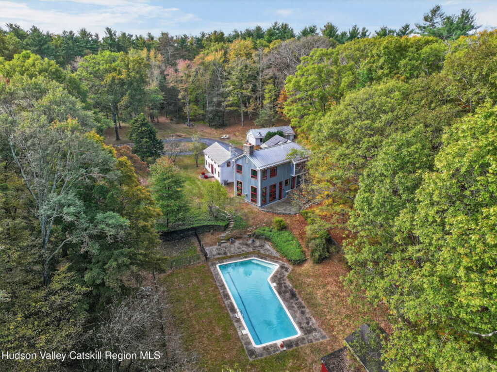 1045 Church Road, Saugerties, NY 12477 - Photo 5 of 50