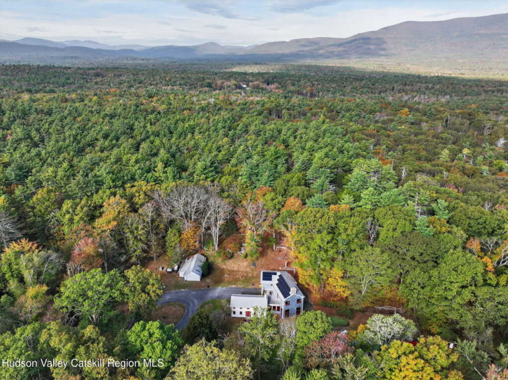 1045 Church Road, Saugerties, NY 12477 - Photo 6 of 50