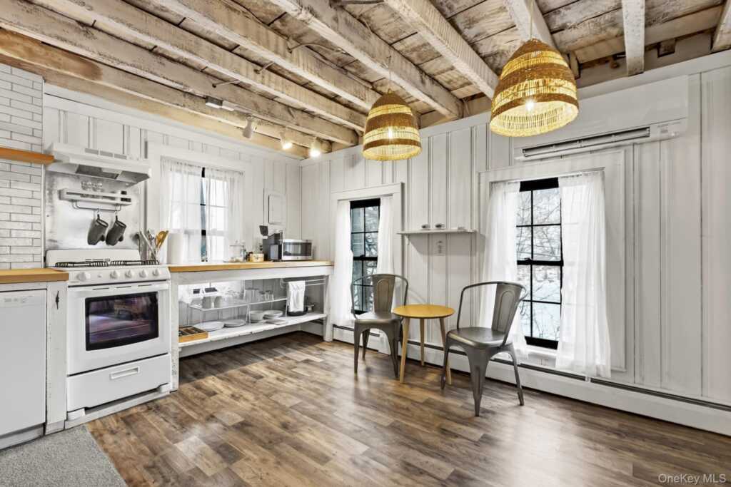 465 Abeel Street, Kingston, NY 12401 - Photo 10 of 29