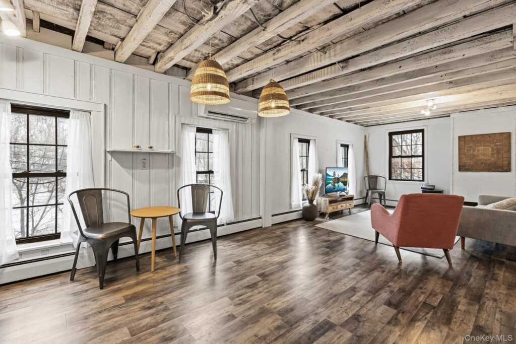 465 Abeel Street, Kingston, NY 12401 - Photo 11 of 29