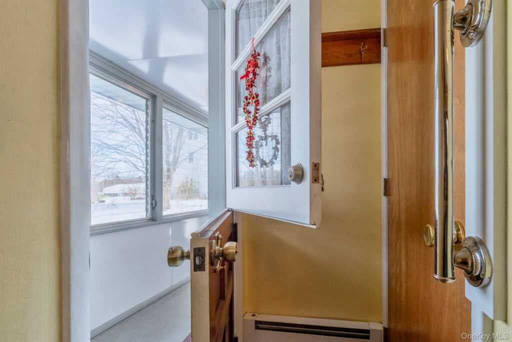 2 Clifton Terrace, Kingston, NY 12401 - Photo 16 of 42