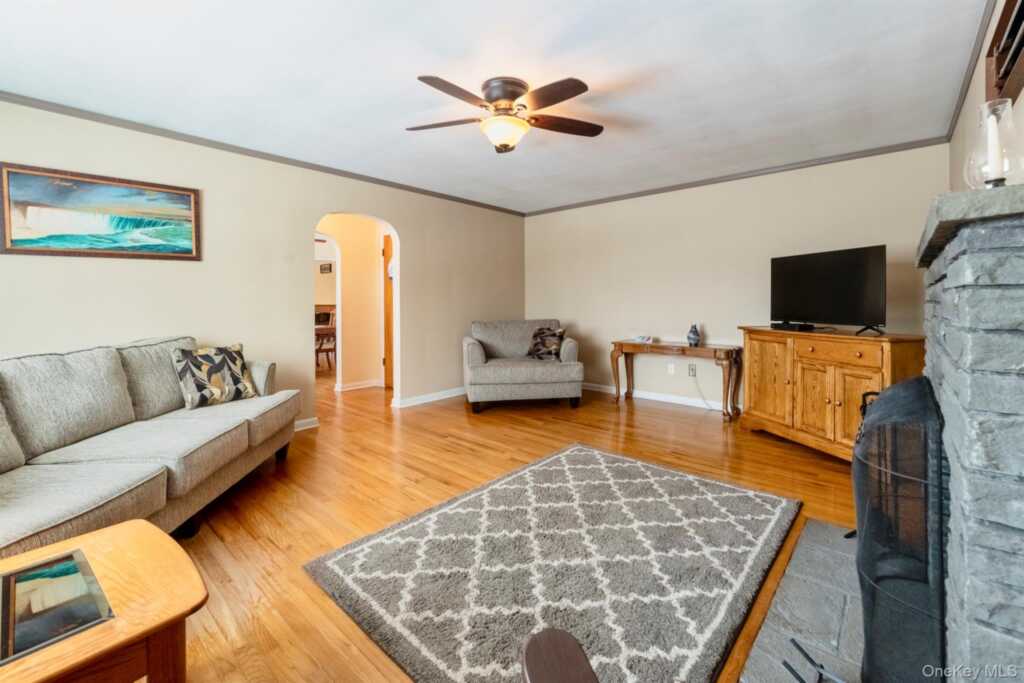 2 Clifton Terrace, Kingston, NY 12401 - Photo 7 of 42