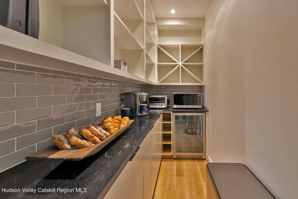 10 Hidden Mountain Lane, Stone Ridge, NY 12484 - Photo 19 of 50