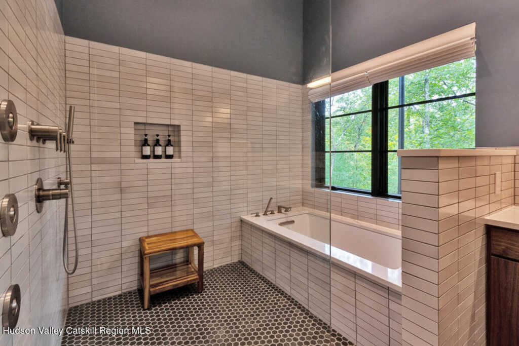 10 Hidden Mountain Lane, Stone Ridge, NY 12484 - Photo 24 of 50