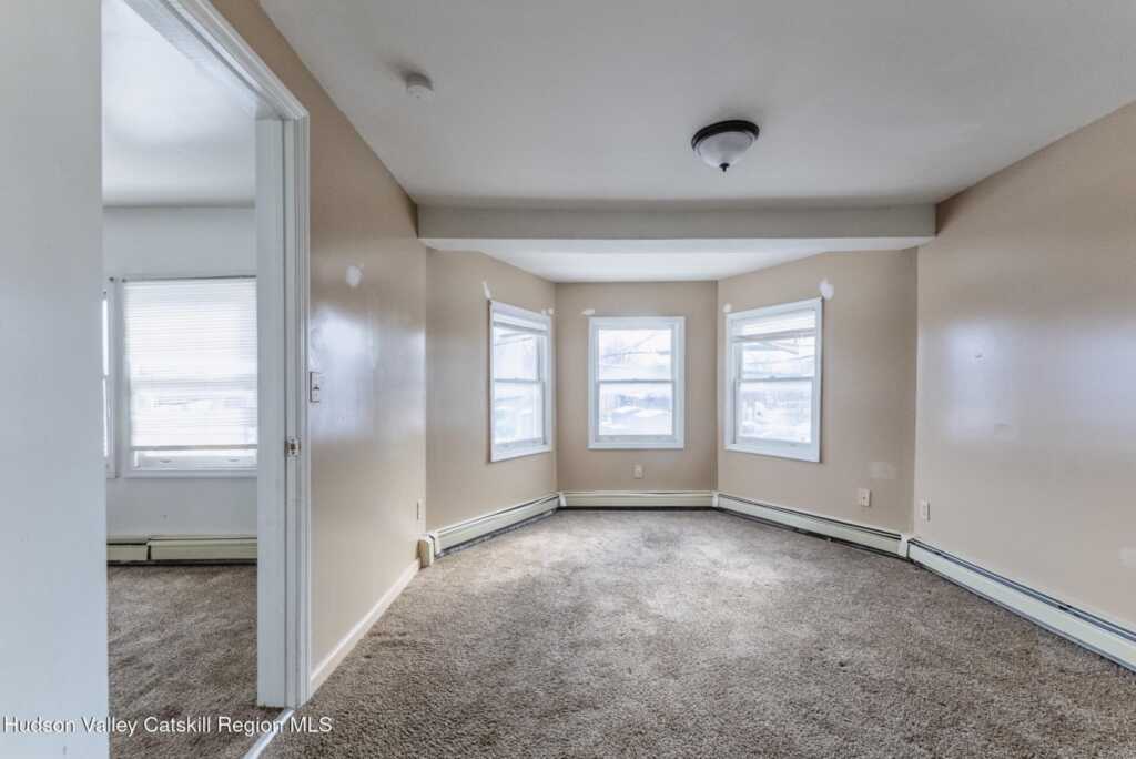 199 Greenkill Avenue, Kingston, NY 12401 - Photo 11 of 34