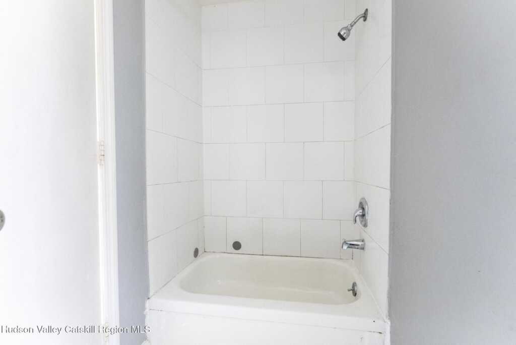 199 Greenkill Avenue, Kingston, NY 12401 - Photo 14 of 34