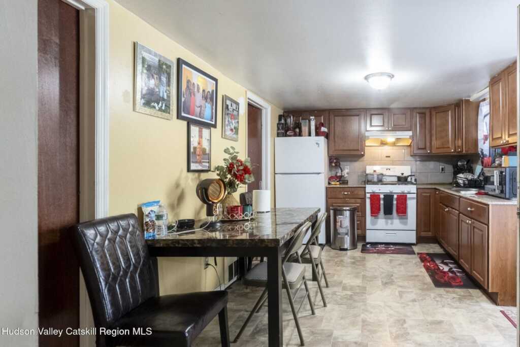 199 Greenkill Avenue, Kingston, NY 12401 - Photo 20 of 34