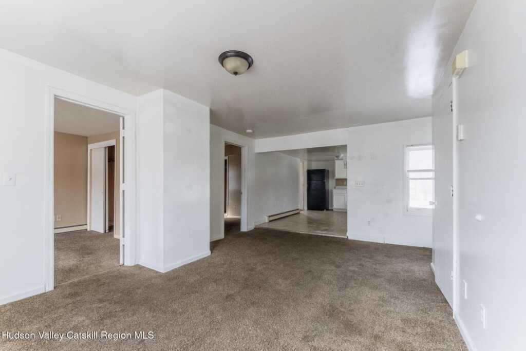 199 Greenkill Avenue, Kingston, NY 12401 - Photo 6 of 34