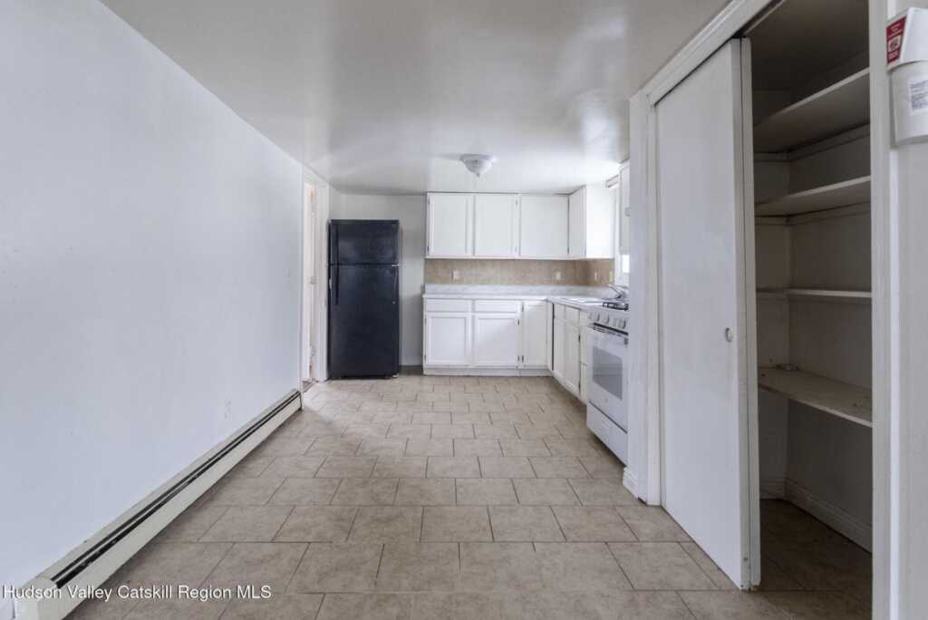 199 Greenkill Avenue, Kingston, NY 12401 - Photo 7 of 34