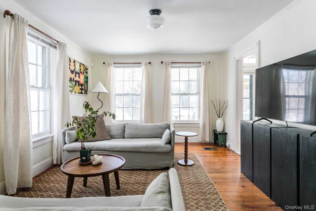 8 George Sickle Road, Saugerties, NY 12477 - Photo 6 of 25