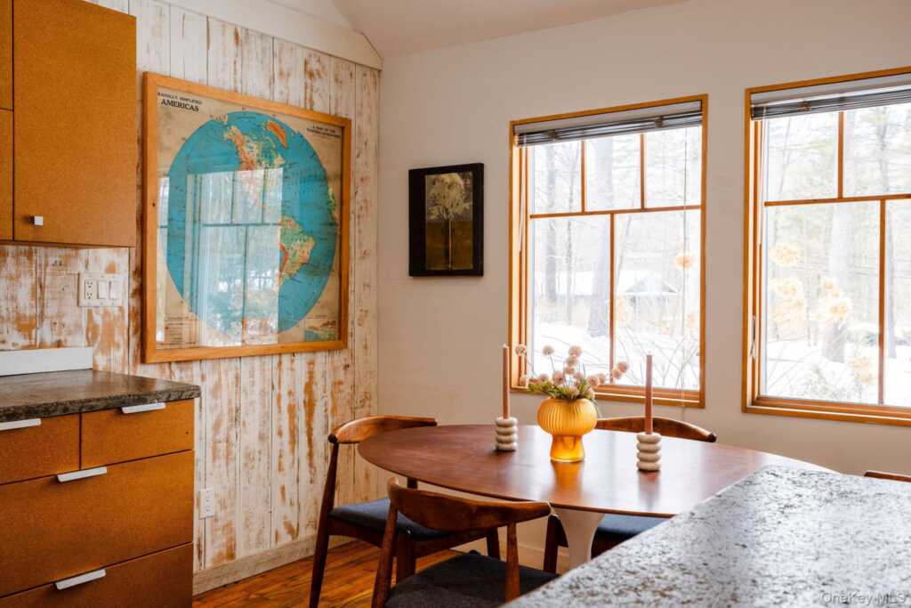 171 W Hurley Road, Hurley, NY 12498 - Photo 12 of 35