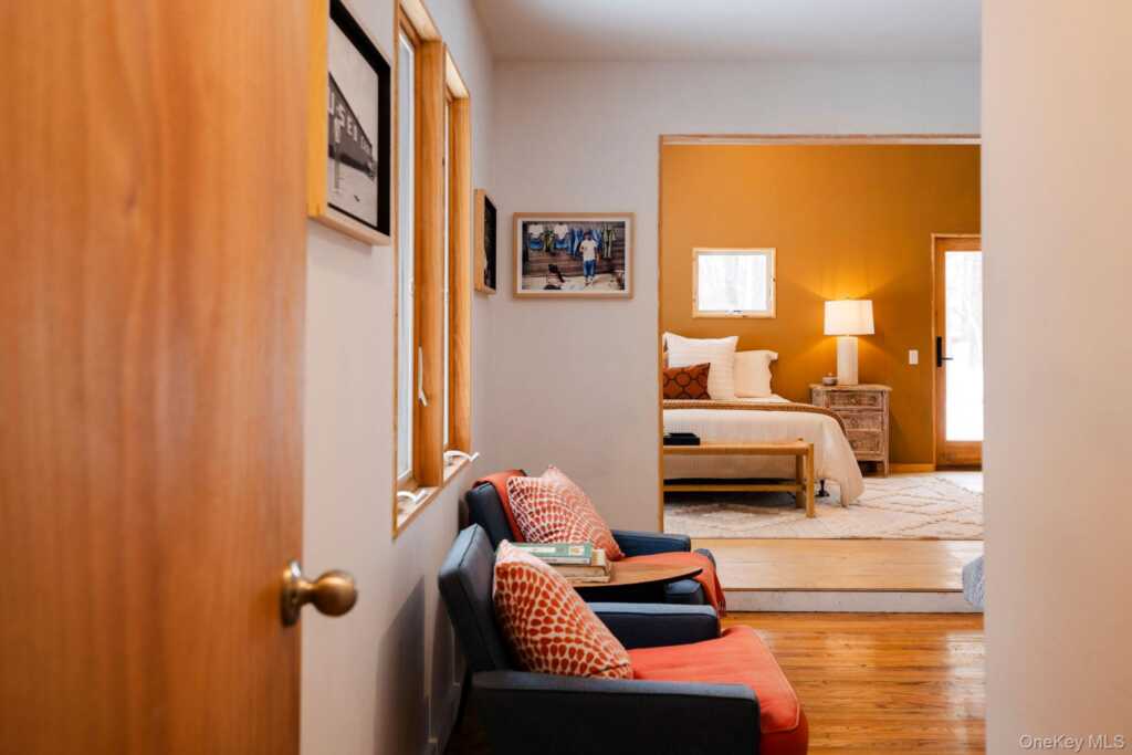 171 W Hurley Road, Hurley, NY 12498 - Photo 15 of 35