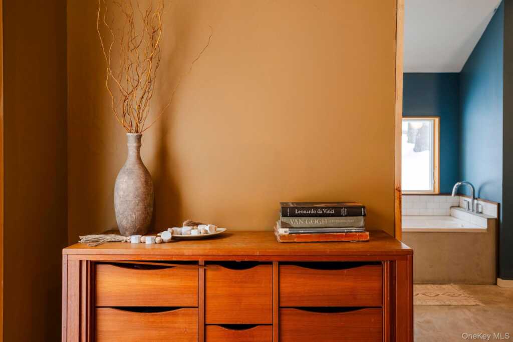 171 W Hurley Road, Hurley, NY 12498 - Photo 22 of 35