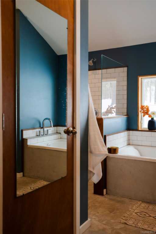 171 W Hurley Road, Hurley, NY 12498 - Photo 24 of 35