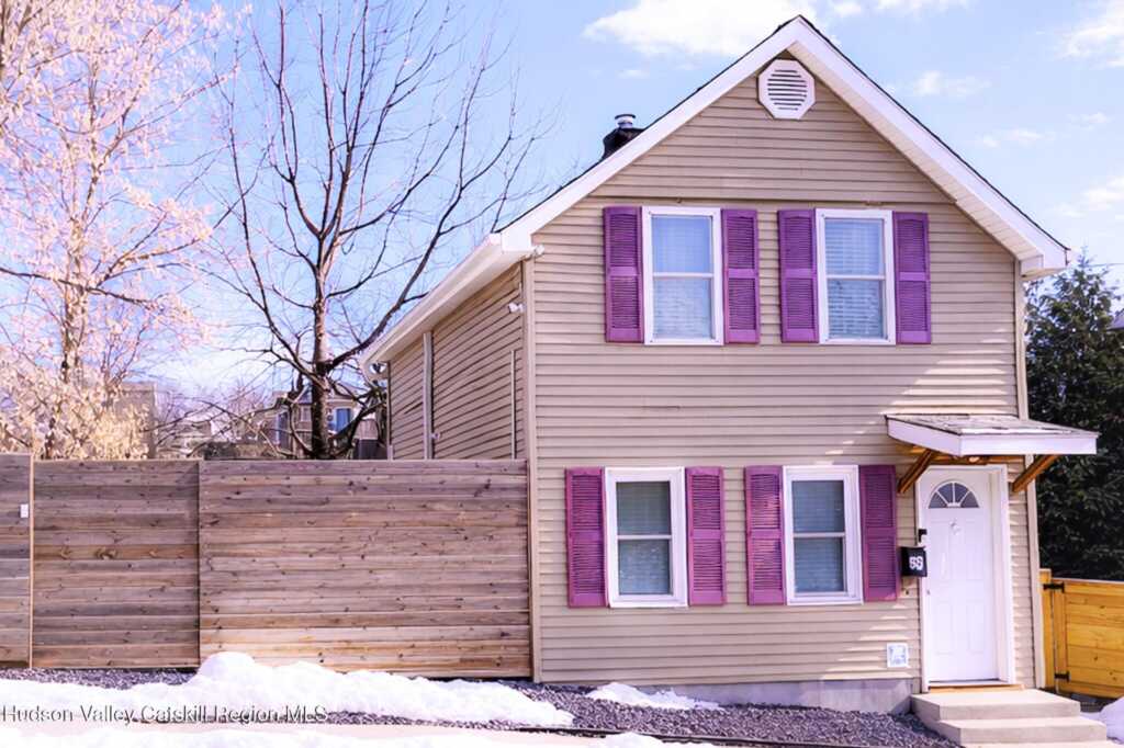 30 Sycamore Street, Kingston, NY 12401