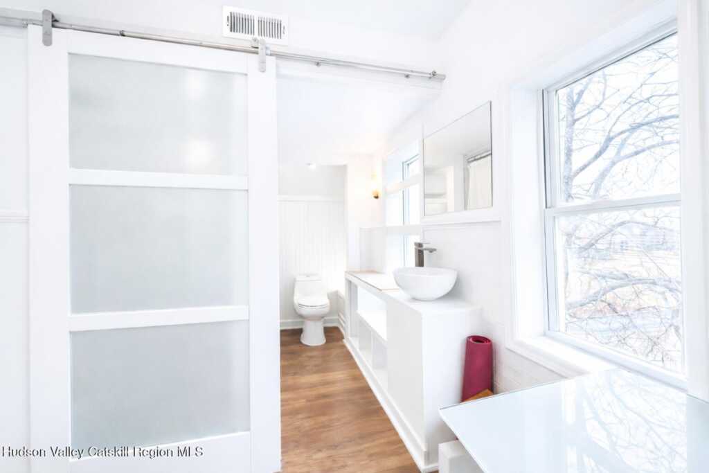 30 Sycamore Street, Kingston, NY 12401 - Photo 14 of 28