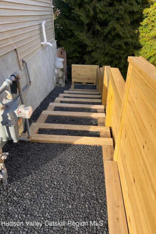 30 Sycamore Street, Kingston, NY 12401 - Photo 3 of 28