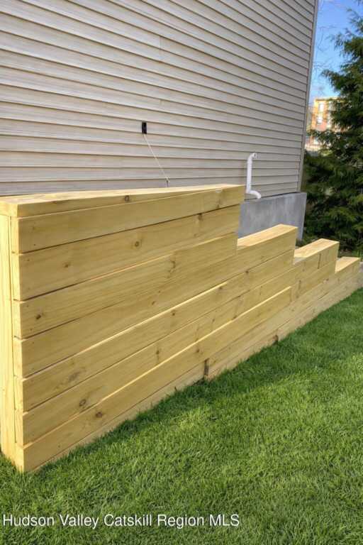 30 Sycamore Street, Kingston, NY 12401 - Photo 4 of 28