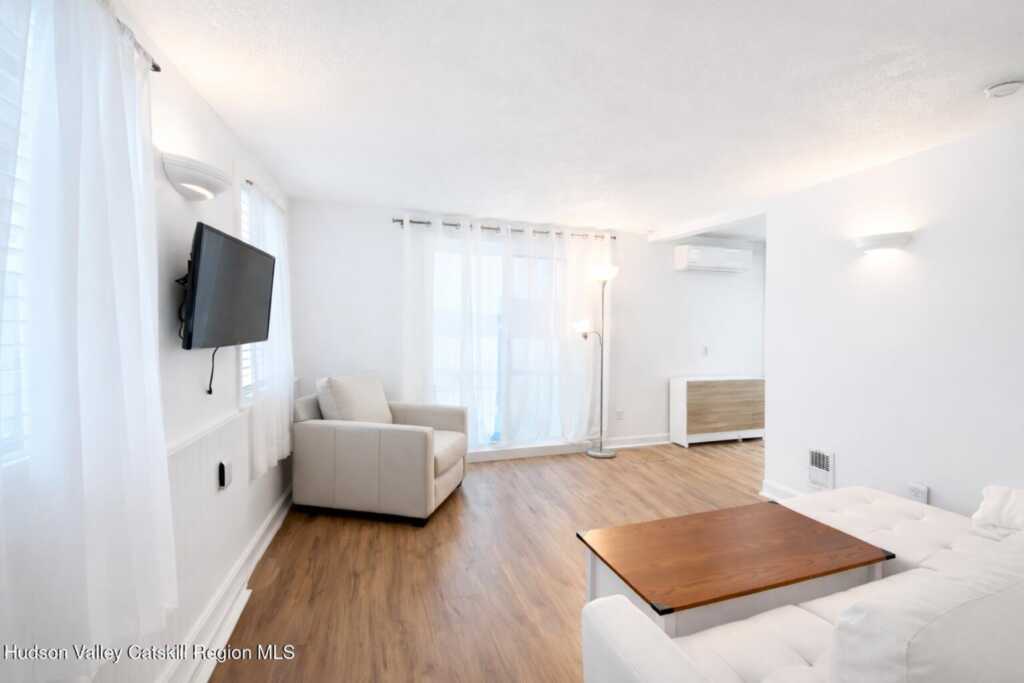 30 Sycamore Street, Kingston, NY 12401 - Photo 6 of 28