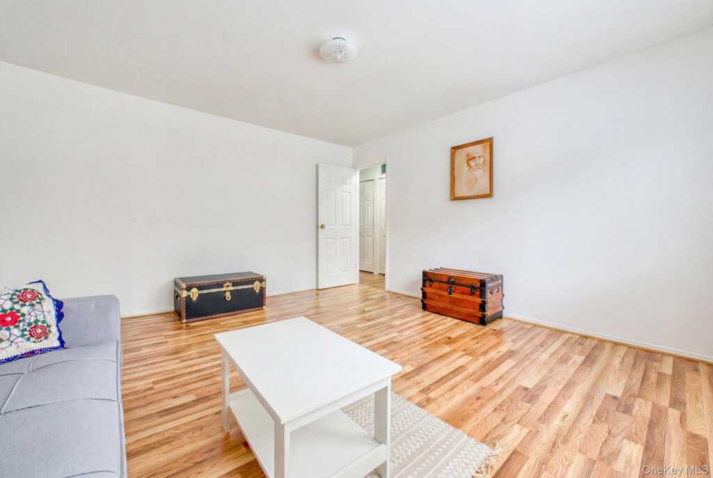 255 Village Court, Kingston, NY 12401 - Photo 16 of 22