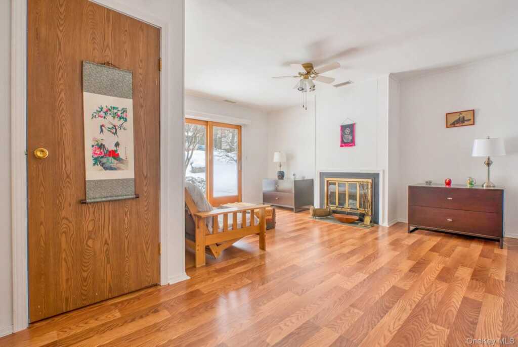 255 Village Court, Kingston, NY 12401 - Photo 17 of 22