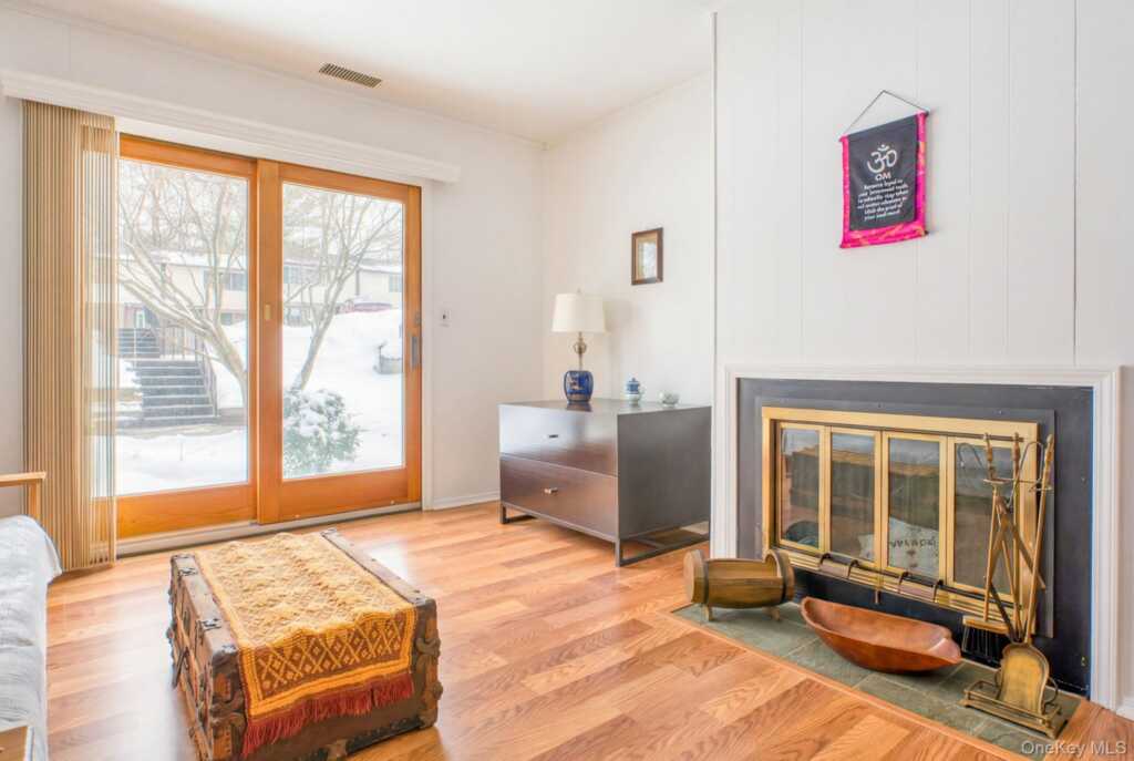 255 Village Court, Kingston, NY 12401 - Photo 18 of 22