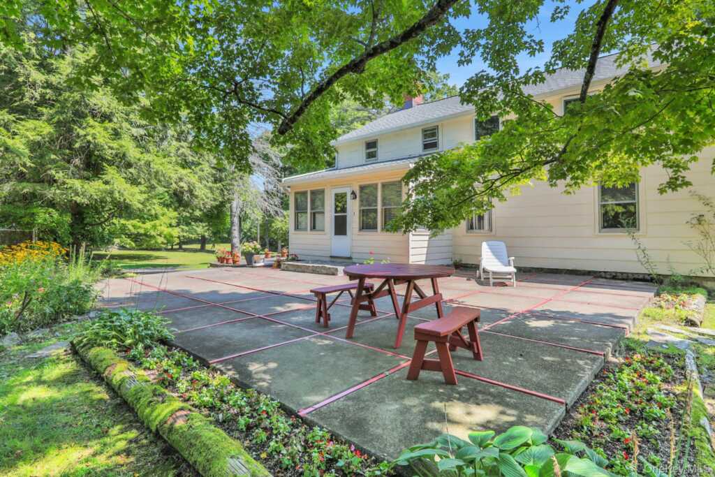 441 N Ohioville Road, New Paltz, NY 12561 - Photo 6 of 41