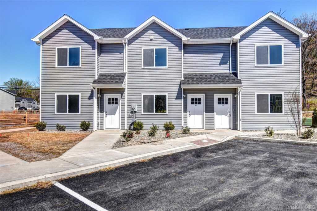 15 Moka Place, Saugerties, NY 12477 - Photo 6 of 28