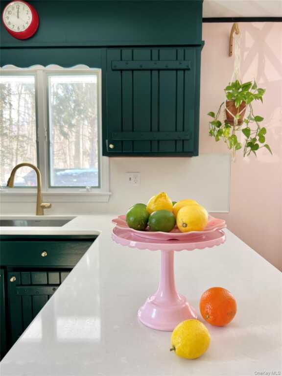 9 King Road, Rhinebeck, NY 12572 - Photo 4 of 20