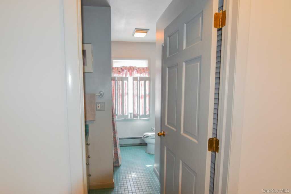 94 Hill Top Road, Rhinebeck, NY 12572 - Photo 15 of 28