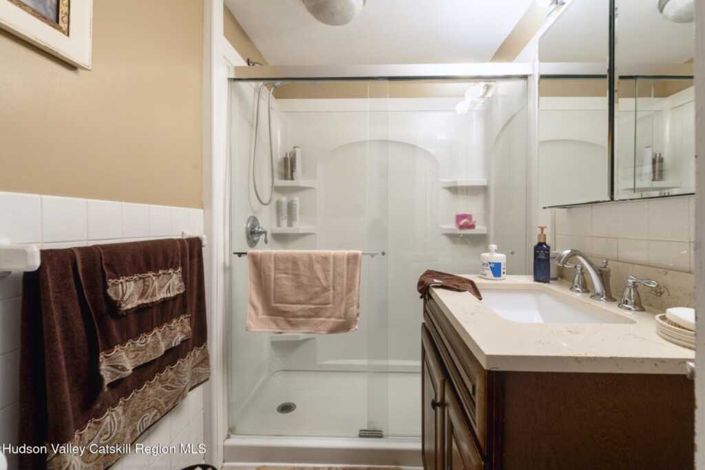 11 Lay Street, Kingston, NY 12401 - Photo 23 of 36