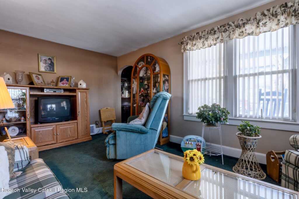 11 Lay Street, Kingston, NY 12401 - Photo 9 of 36