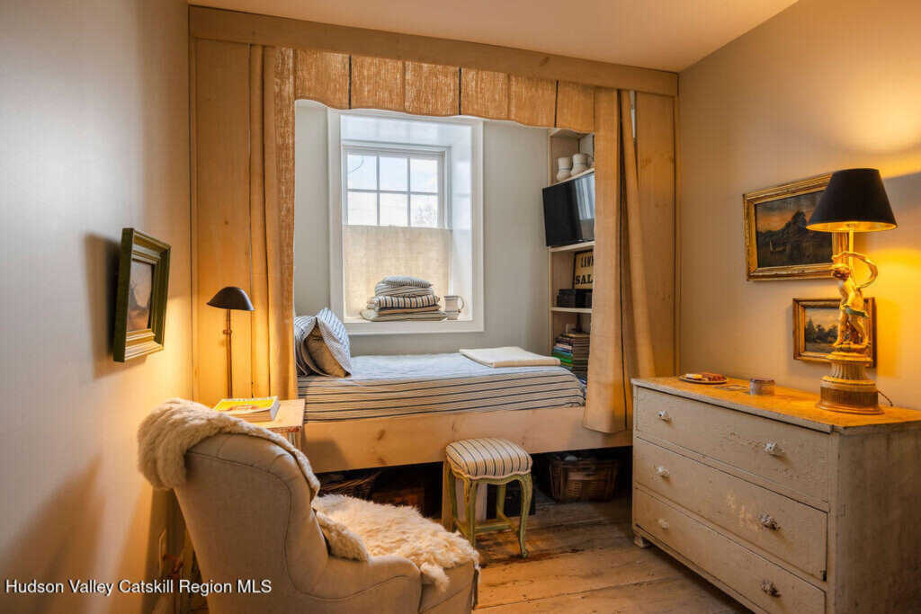 3705 Main Street, Stone Ridge, NY 12484 - Photo 33 of 48