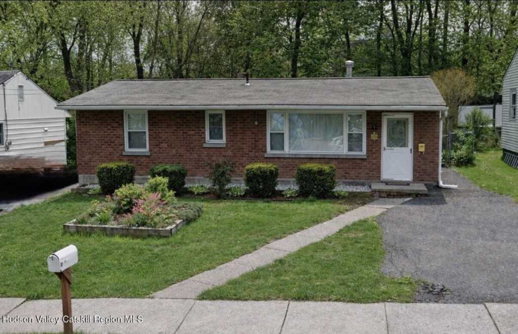 44 Browning Terrace, Kingston, NY 12401