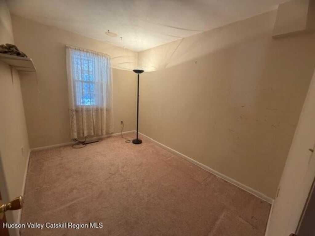 44 Browning Terrace, Kingston, NY 12401 - Photo 6 of 17