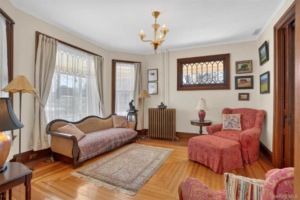 6455 Montgomery Street, Rhinebeck, NY 12572 - Photo 7 of 49