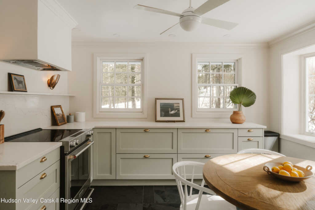 114 Dutchtown Road, Saugerties, NY 12477 - Photo 12 of 44