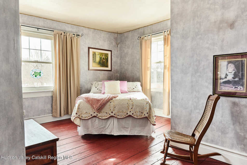 30 Church Street, Saugerties, NY 12477 - Photo 23 of 33