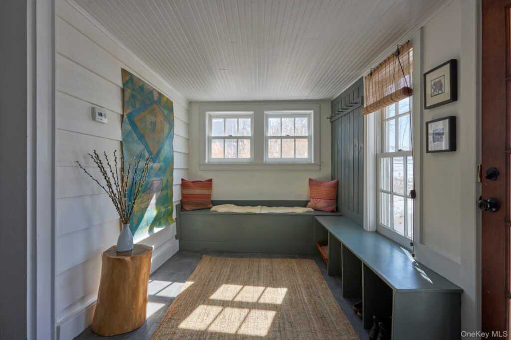 41 Grinnell Street, Rhinebeck, NY 12574 - Photo 6 of 23