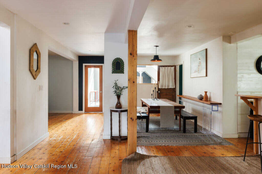 209-211 Fishcreek Road, Saugerties, NY 12477 - Photo 17 of 47