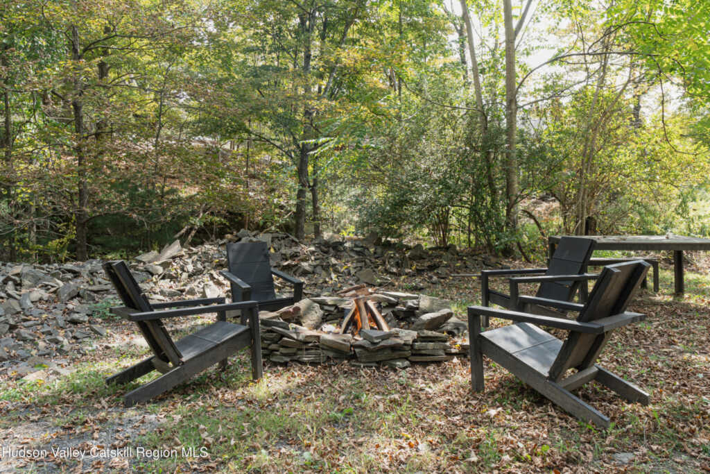 209-211 Fishcreek Road, Saugerties, NY 12477 - Photo 41 of 47