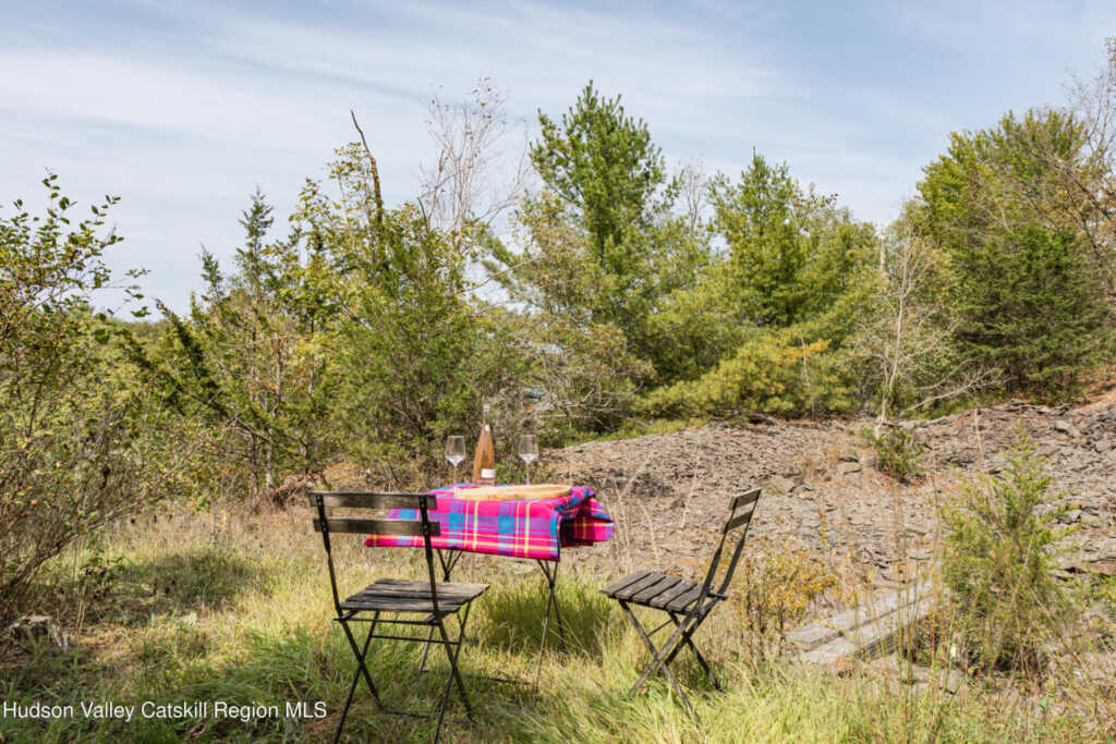 209-211 Fishcreek Road, Saugerties, NY 12477 - Photo 44 of 47