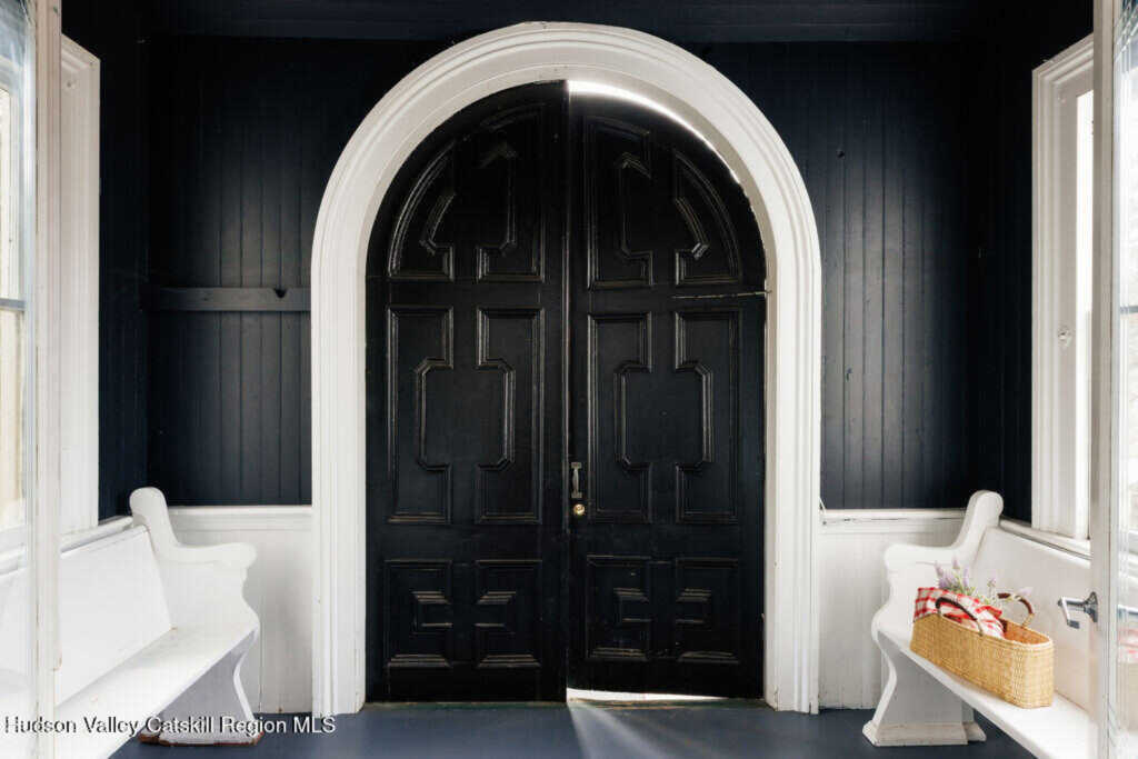 209-211 Fishcreek Road, Saugerties, NY 12477 - Photo 7 of 47