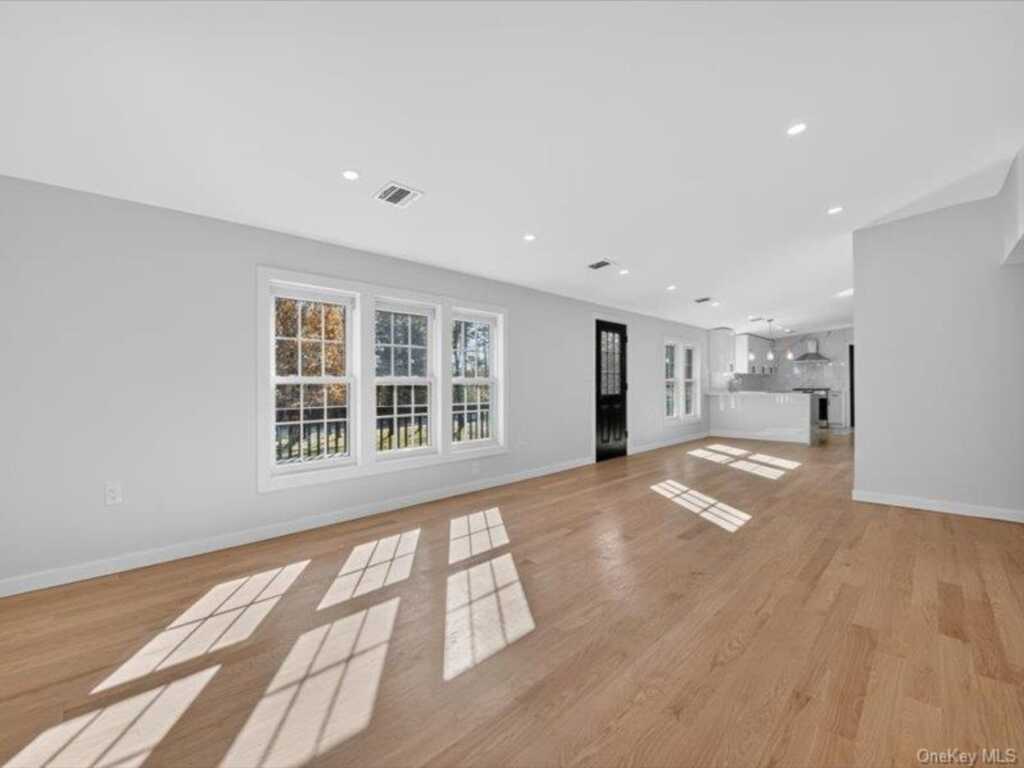 176 Old State Route 28, Hurley, NY 12433 - Photo 4 of 25